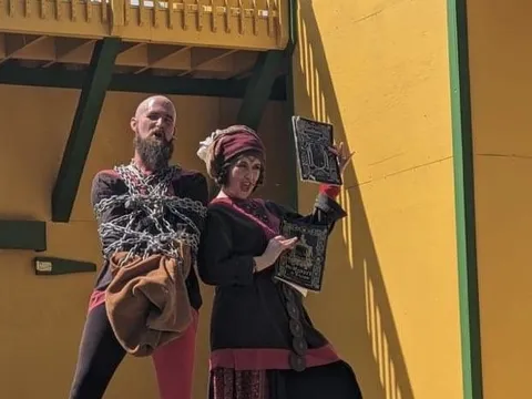 Judas & Magnolia: Escape Show